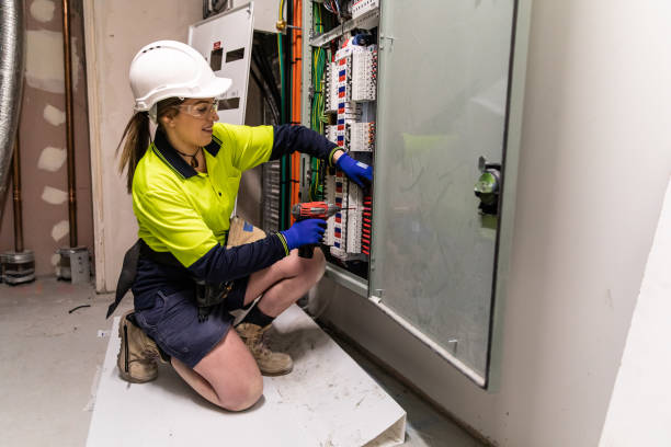 Best Local Electrician Companies  in Morehead, KY